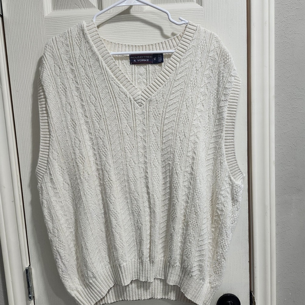 Roundtree & Yorke Sweater Vest XL Cream Cable Knit Textured V Neck Pullover - Picture 6 of 10
